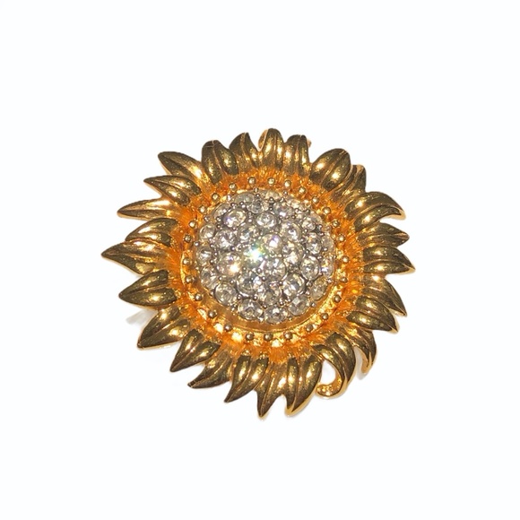 JOAN RIVERS GOLDEN SUNFLOWER BROOCH WITH PAVE CLEAR CRYSTAL CENTER - Picture 9 of 16